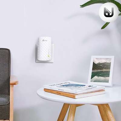 TP-Link AC750 Wifi Range Extender | Up to 750Mbps | Dual Band WiFi Extender, Repeater, Wifi Signal Booster, Access Point| Easy Set-Up | Extends Wifi to Smart Home & Alexa Devices (RE200)